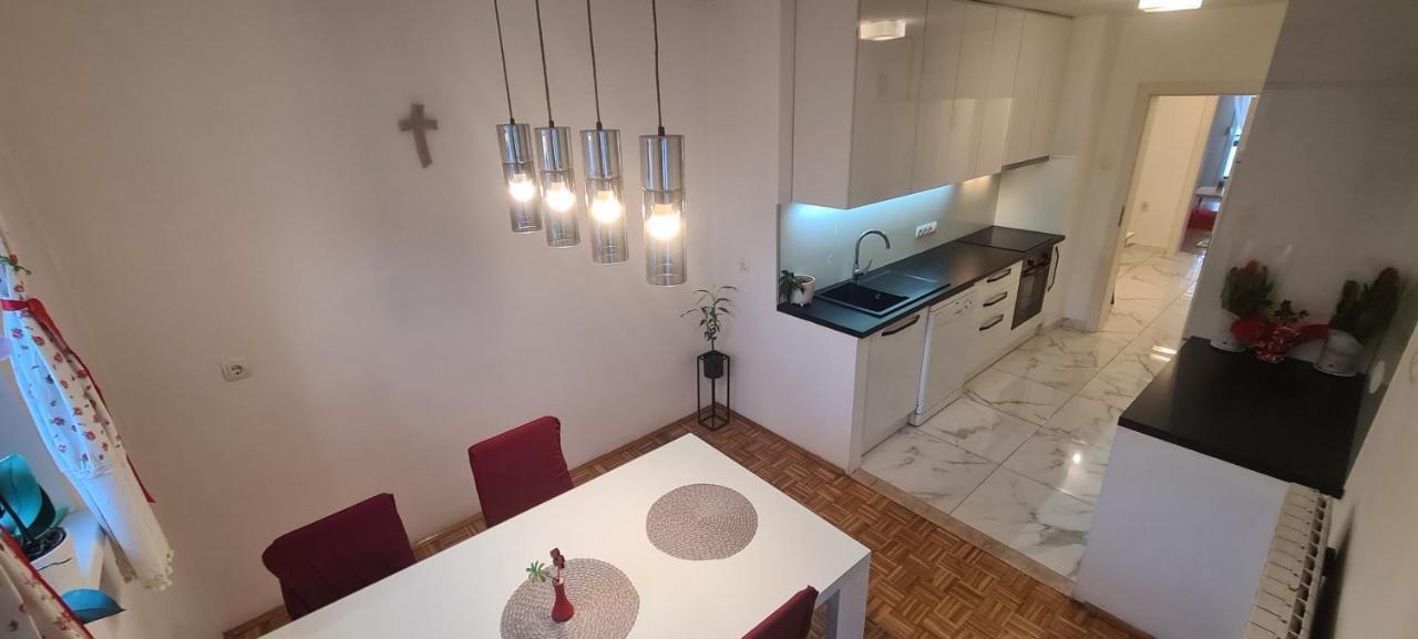 Cozy Apartment Jole 자다르 외부 사진